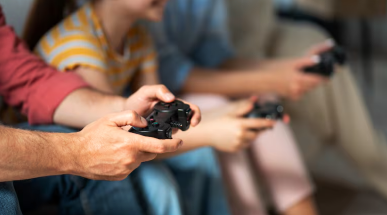 Por qué un gamer de 43 juega menos y gasta más